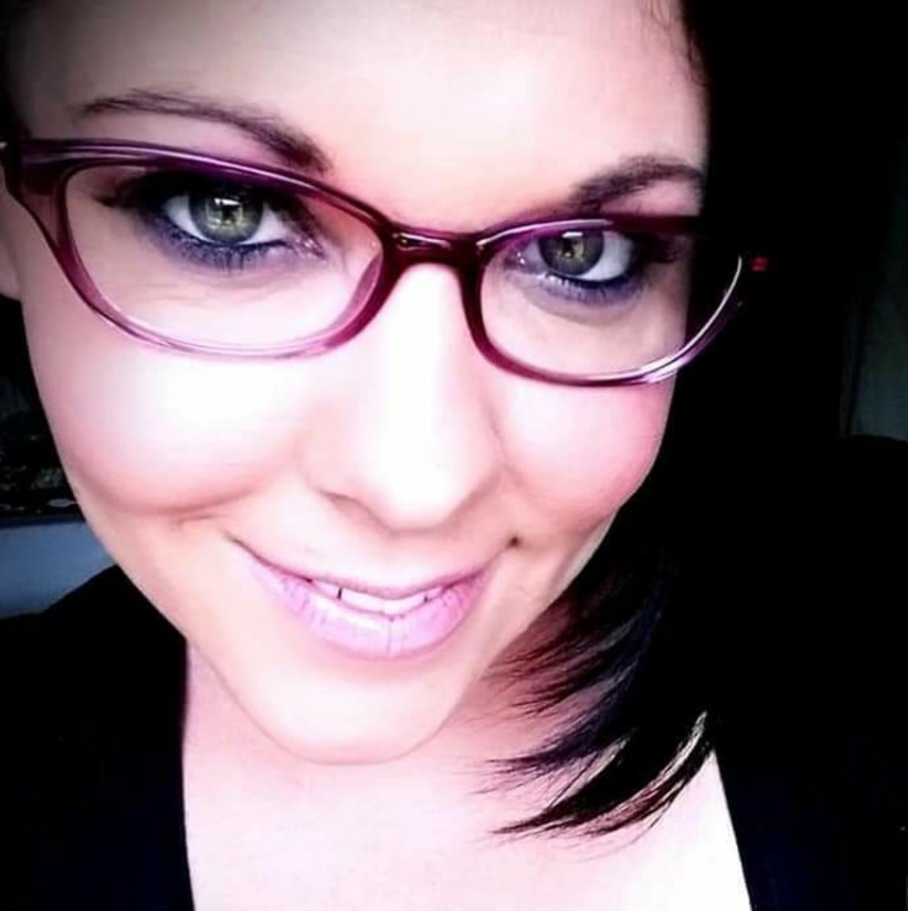Meet your Posher, Shea